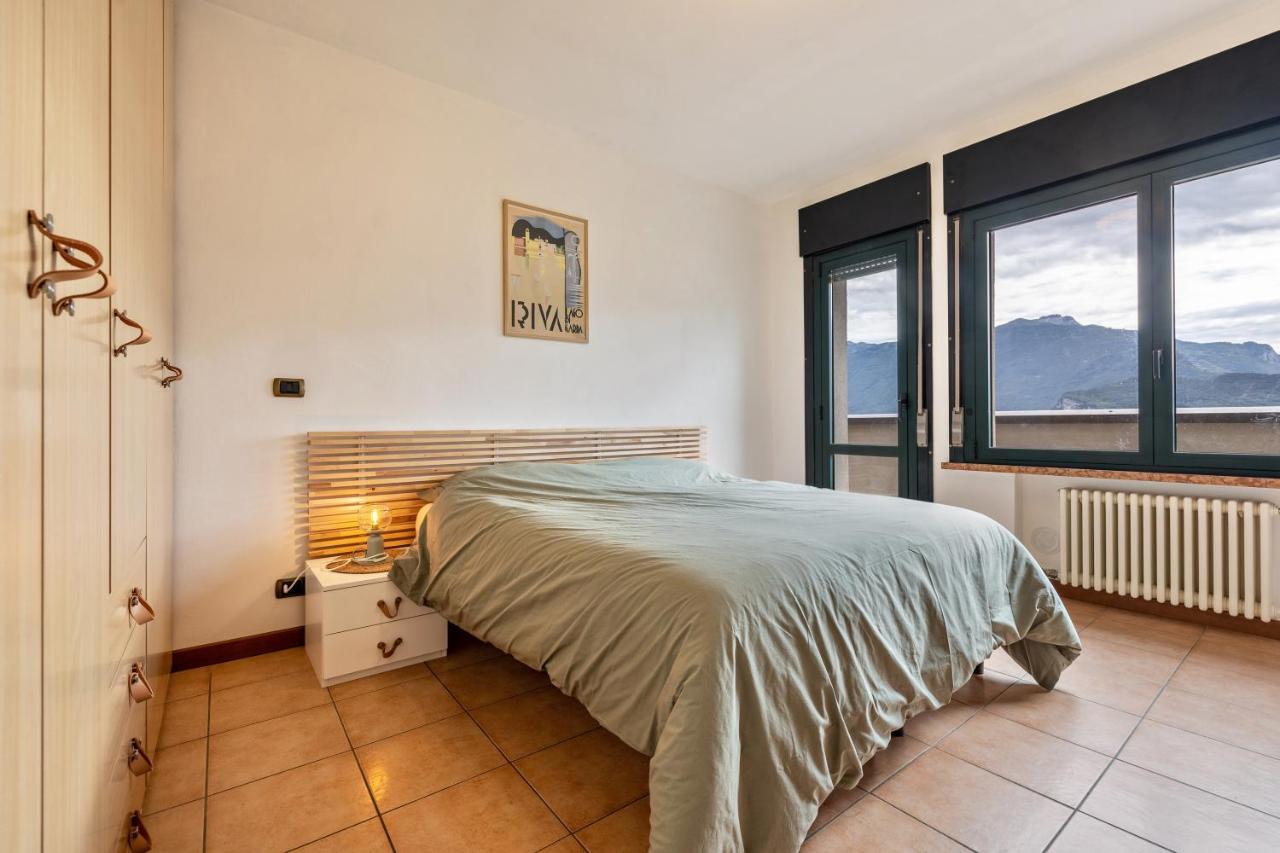 La Terrazza Di Vincent Sul Garda Appartement Riva del Garda Buitenkant foto