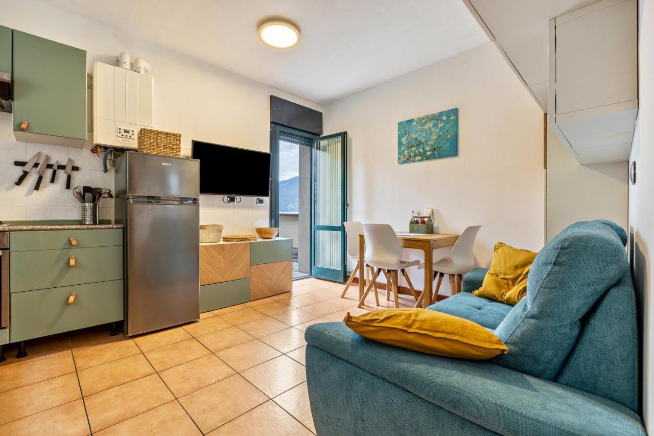 La Terrazza Di Vincent Sul Garda Appartement Riva del Garda Buitenkant foto