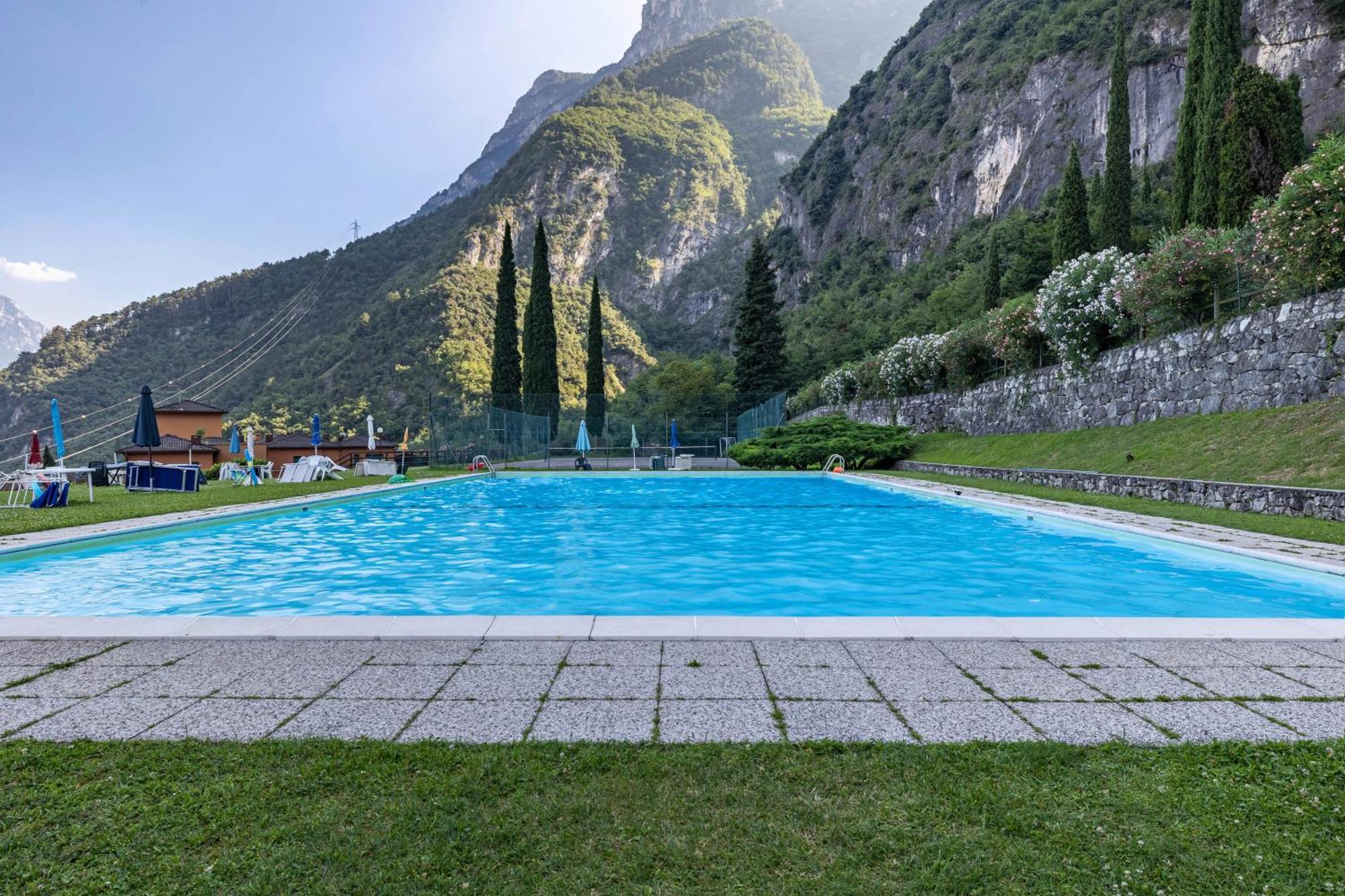 La Terrazza Di Vincent Sul Garda Appartement Riva del Garda Buitenkant foto